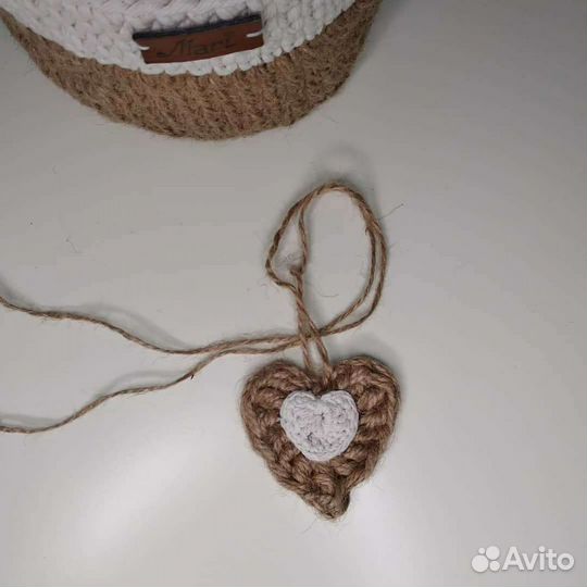 Корзина из льна и джута