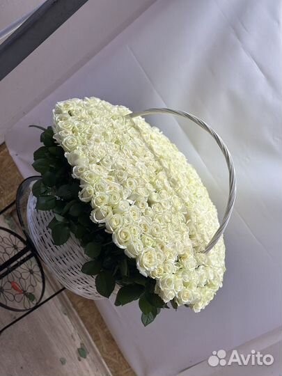 Арт:770197 Корзина из 201Роз с доставкой