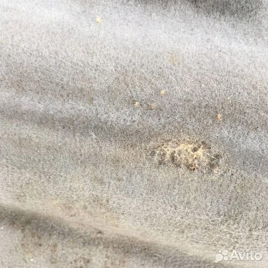 Полка Фольксваген Пассат Б3