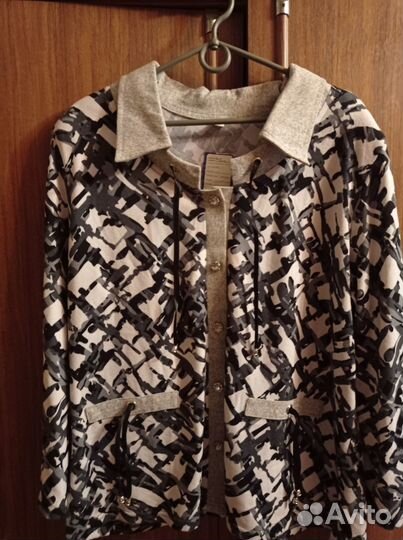 Кофта-кардиган трикотажная р. 58 новая