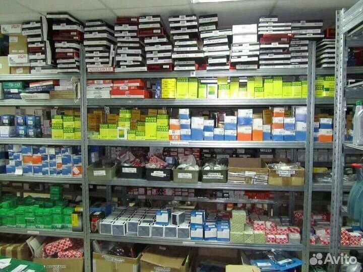 Ступица задн Chrysler Voyager Dodge Caravan 01