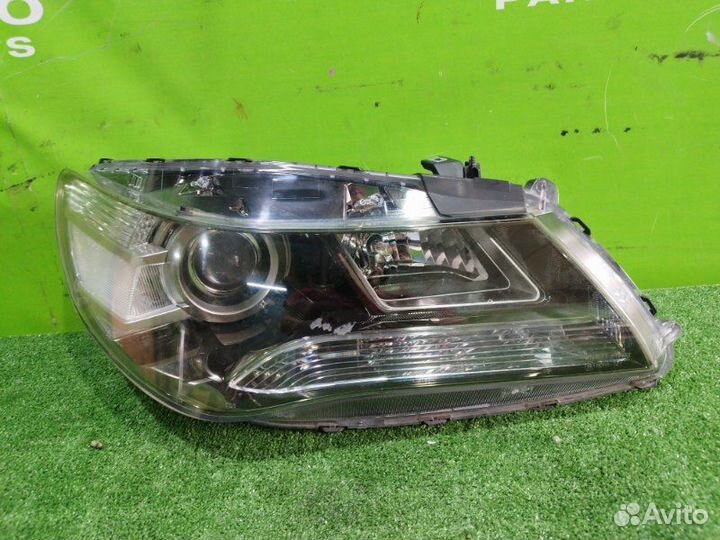 Фара honda legend KB2 J37A 2010 Перед. Прав