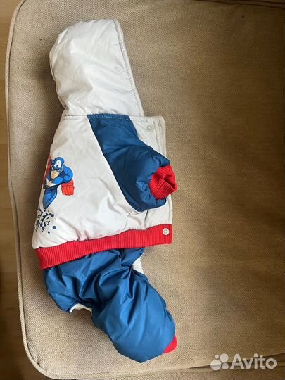 Теплая курточка для собак с капюшоном