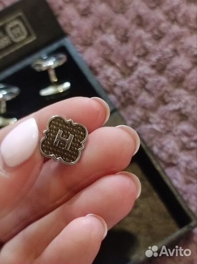 Запонки Henderson