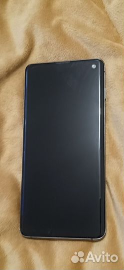 Samsung Galaxy S10, 8/128 ГБ