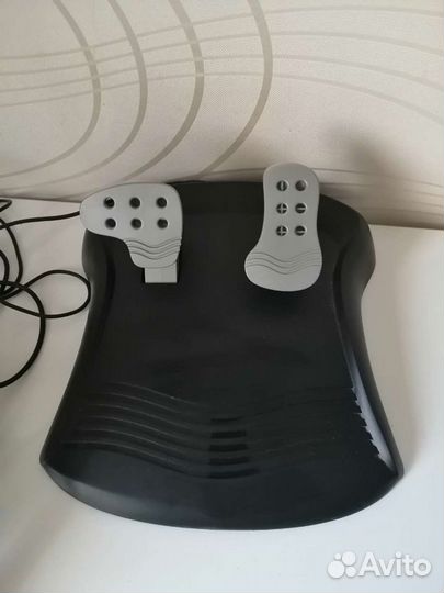 Игровой руль и педали Genius Speed Wheel 3 Vibrati