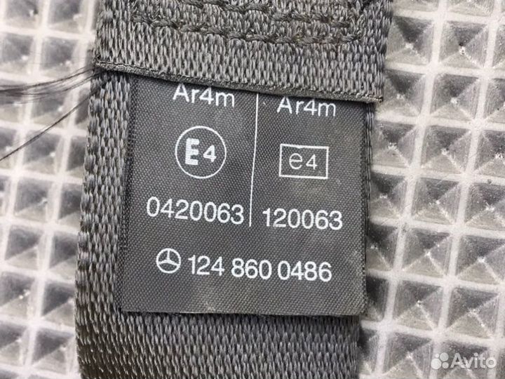 Ремень безопасности задний левый Mercedes-Benz