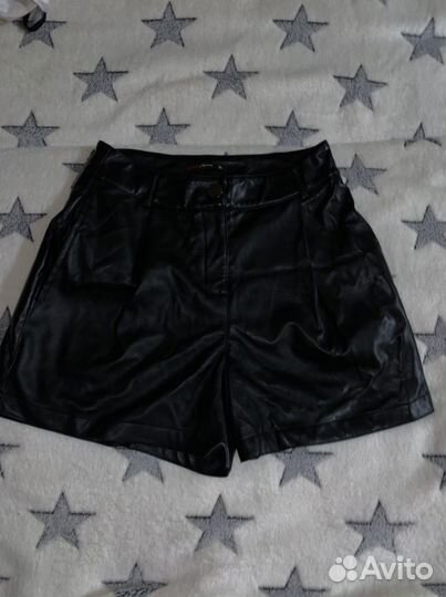 Кожаные шорты