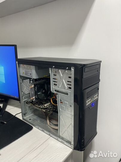 Системный блок i3