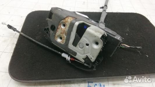 Замок двери задней левой ford focus 3 (94K08FM01)