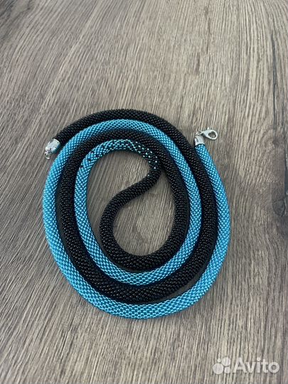 Лариат из бисера