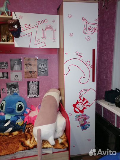 Мебель в детскую комнату