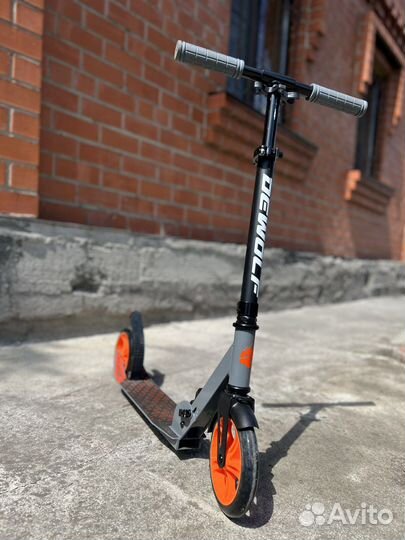 Самокат городской DeWolf DE scoot 180
