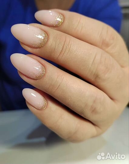 Наращивание ногтей