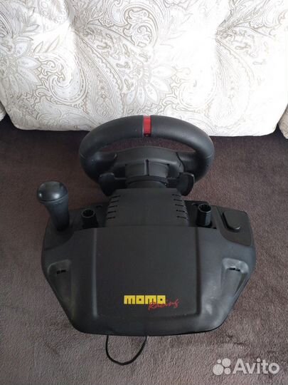 Игровой руль logitech momo racing