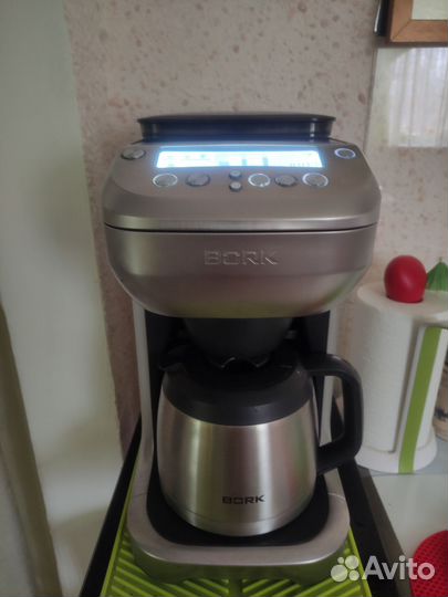 Кофемашина Bork C600