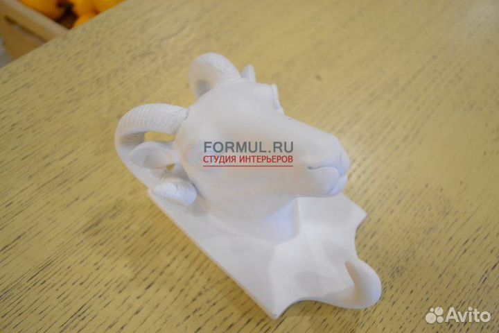 225000 Вешалка Авторская работа Голова барана