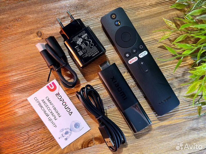 Тв-адаптер Xiaomi Mi TV Stick 4K