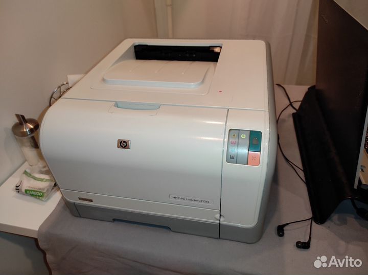Принтер лазерный HP Color LaserJet CP1215
