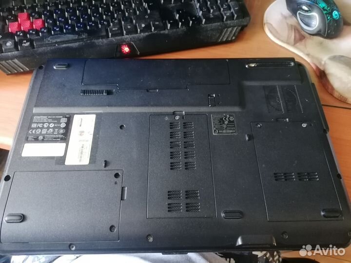 Ноутбук для учебы б/у Emachines G525-312G25Mi