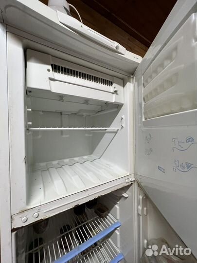Холодильник на запчасти