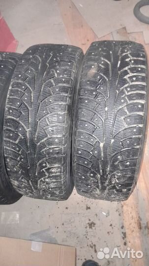 Nokian Tyres Hakkapeliitta 5 215/55 R17 98T
