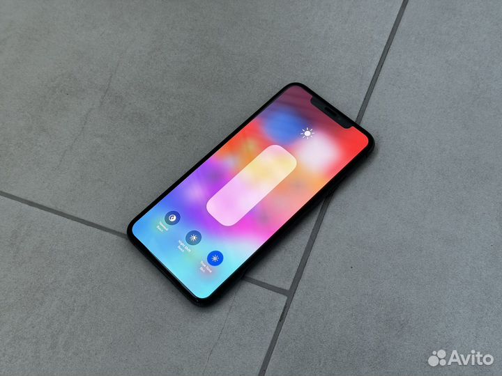 iPhone Xs Max, 64 ГБ
