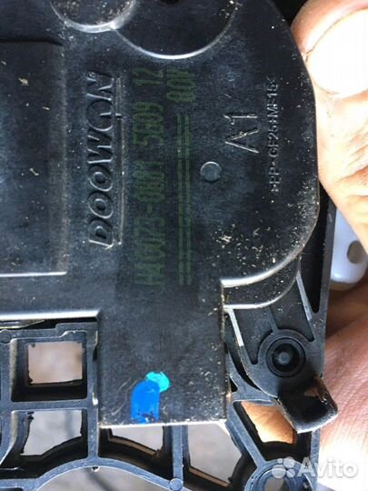 Kia Rio 3 сервопривод заслонок печки