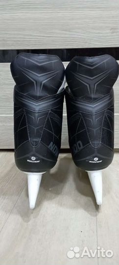 Коньки хоккейные 42 размер