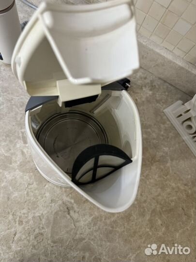 Чайник электрический Braun