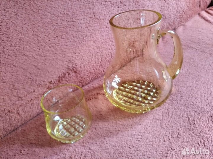 Кувшин и стакан (СССР)