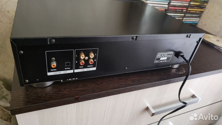 Sony cdp-228esD