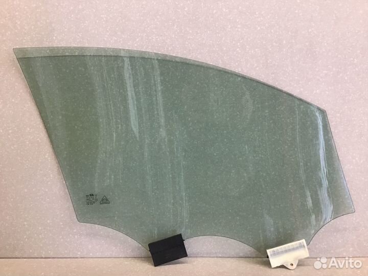 Стекло двери передней левой Hyundai Santa Fe (TM)