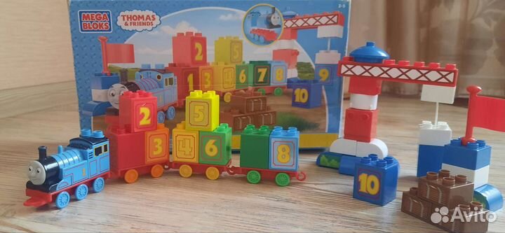 Конструктор паровозик Thomas