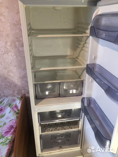 Холодильник