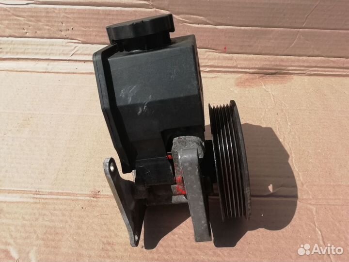 Насос гур Mercedes E-Class W210