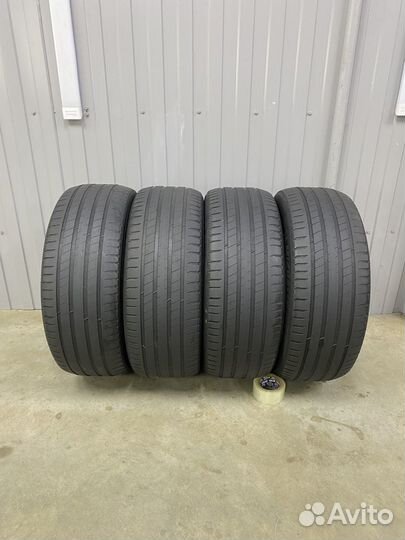 Michelin Latitude Sport 3 Acoustic​ 235/55 R19 105V