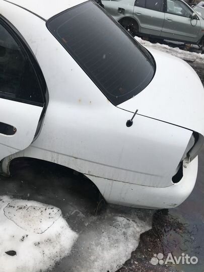 Стекла на Daewoo Nubira