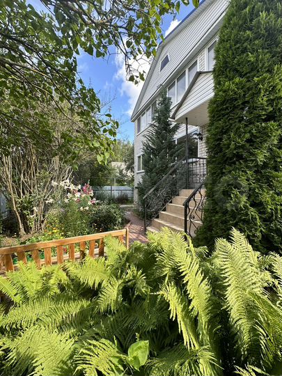 Дом 149,2 м² на участке 16,7 сот.