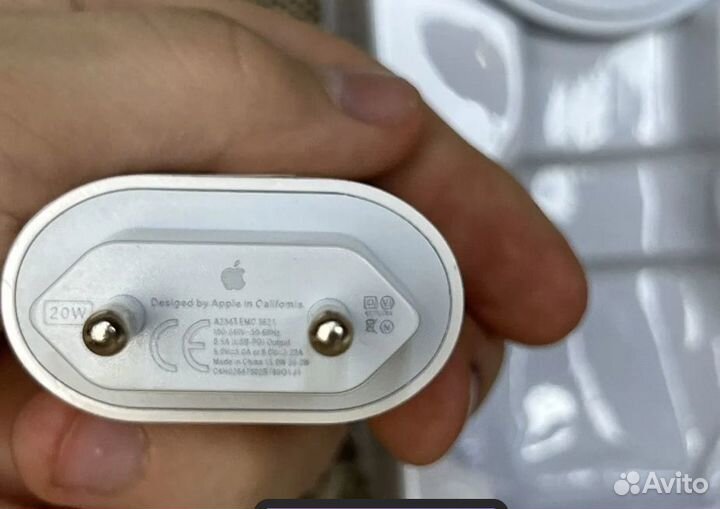 Быстрая зарядка для iPhone 20w + кабель