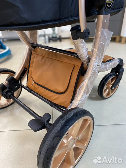 Коляска для новорожденного Luxmom 608-2