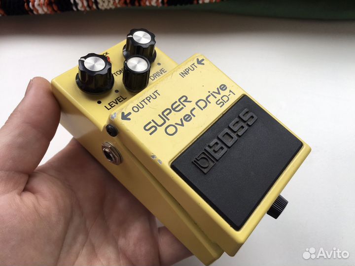 Гитарная педаль boss sd1