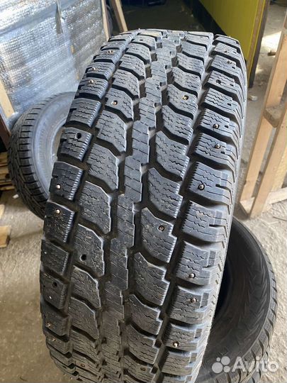 Widetrack Radial S/R 265/75 R15