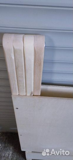 Стол деревянный бабочка