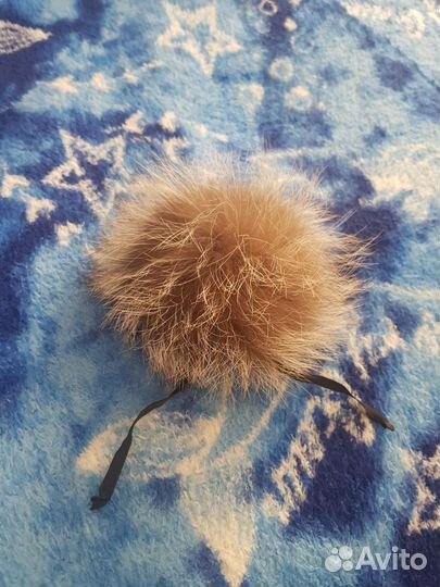 Меховой помпон