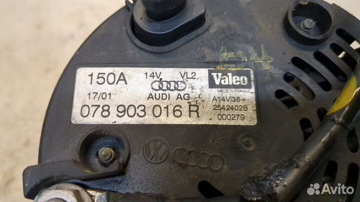 Генератор Audi A4 (B6), 2000