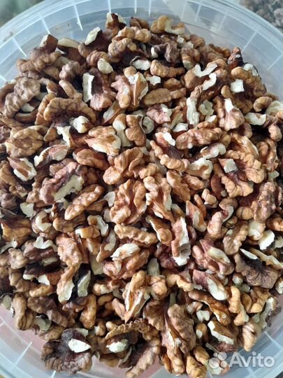 Грецкие орехи