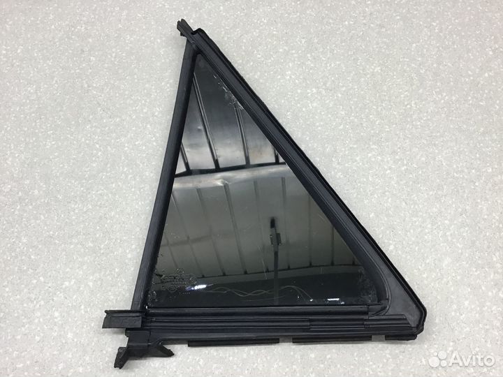 Стекло двери задней правой Mercedes Benz W164 M-Kl