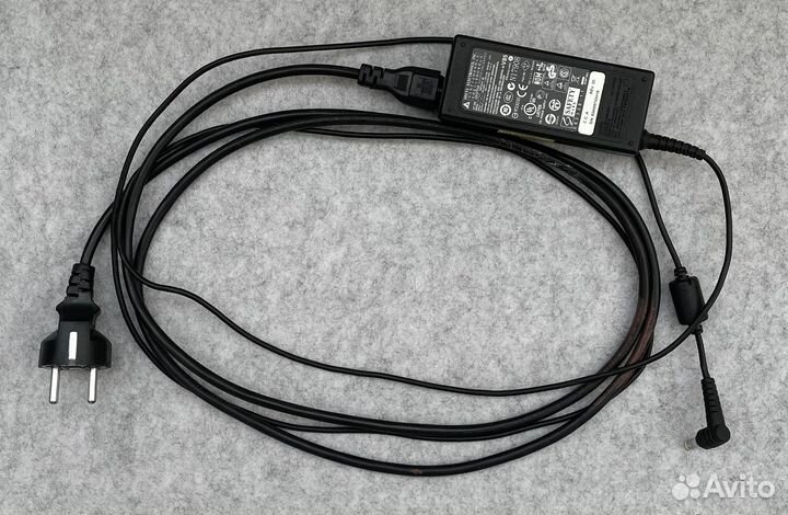 Блок питания для ноутбука / Зарядка