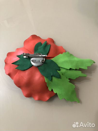 Заколка-брошь Мак из фоамирана